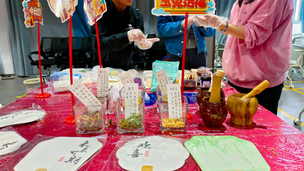 lol竞猜平台物流中秋游园会