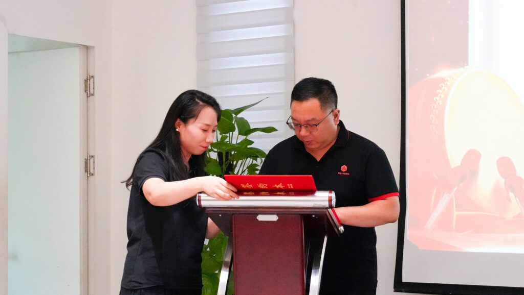 提质效?开新局 | lol竞猜平台物流2025年度年中会议圆满召开